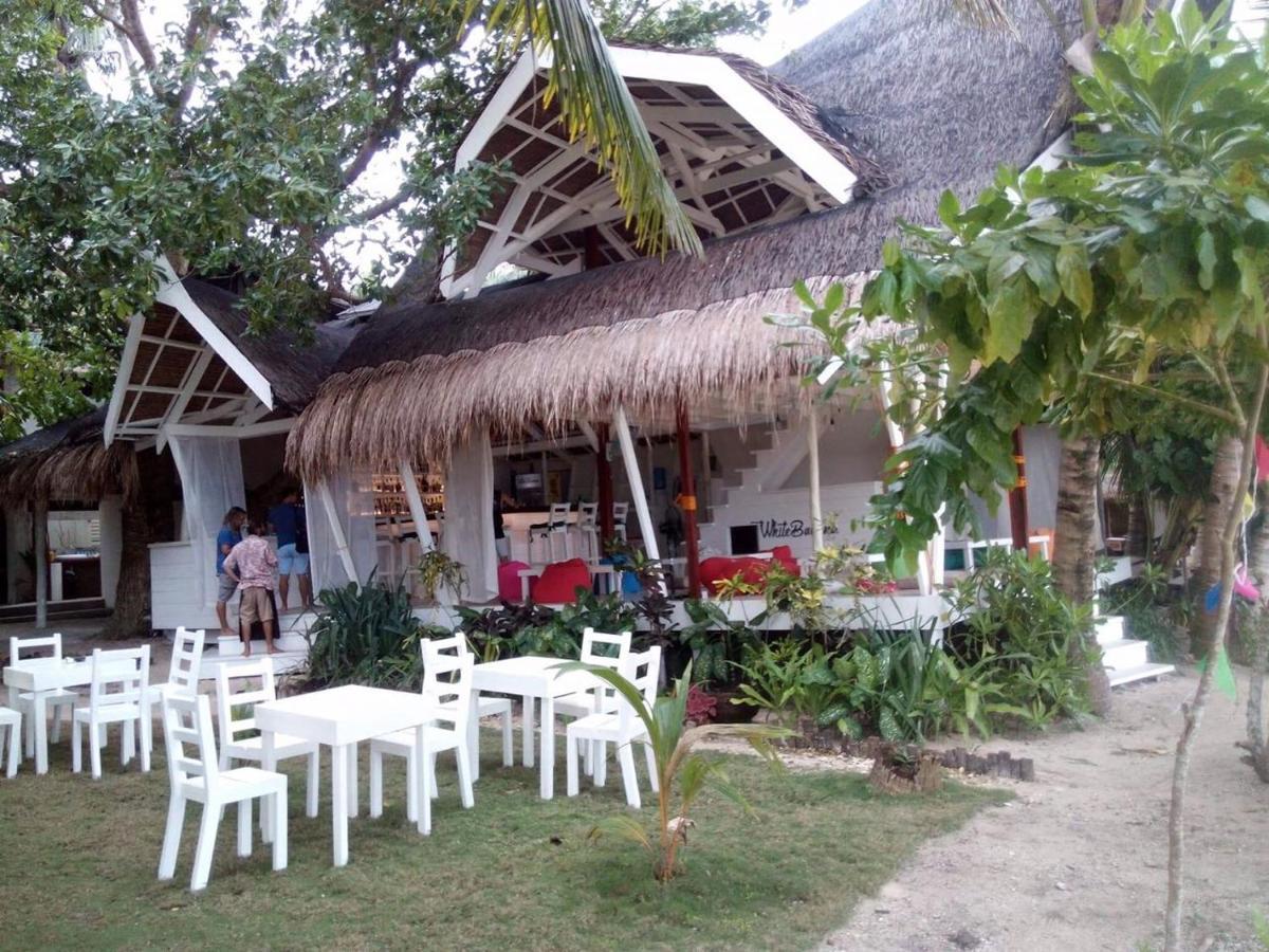 White Banana Beach Club General Luna  Luaran gambar