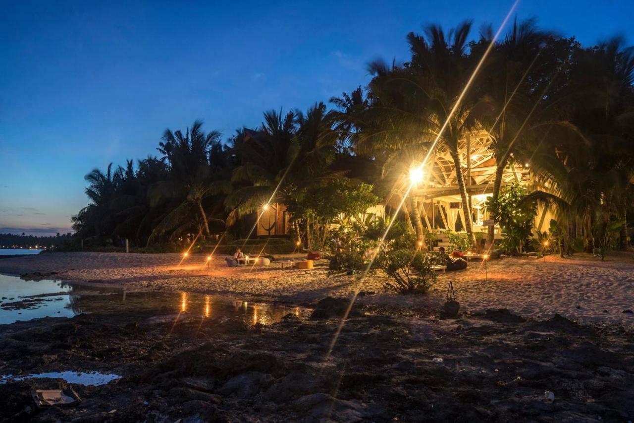 White Banana Beach Club General Luna  Luaran gambar