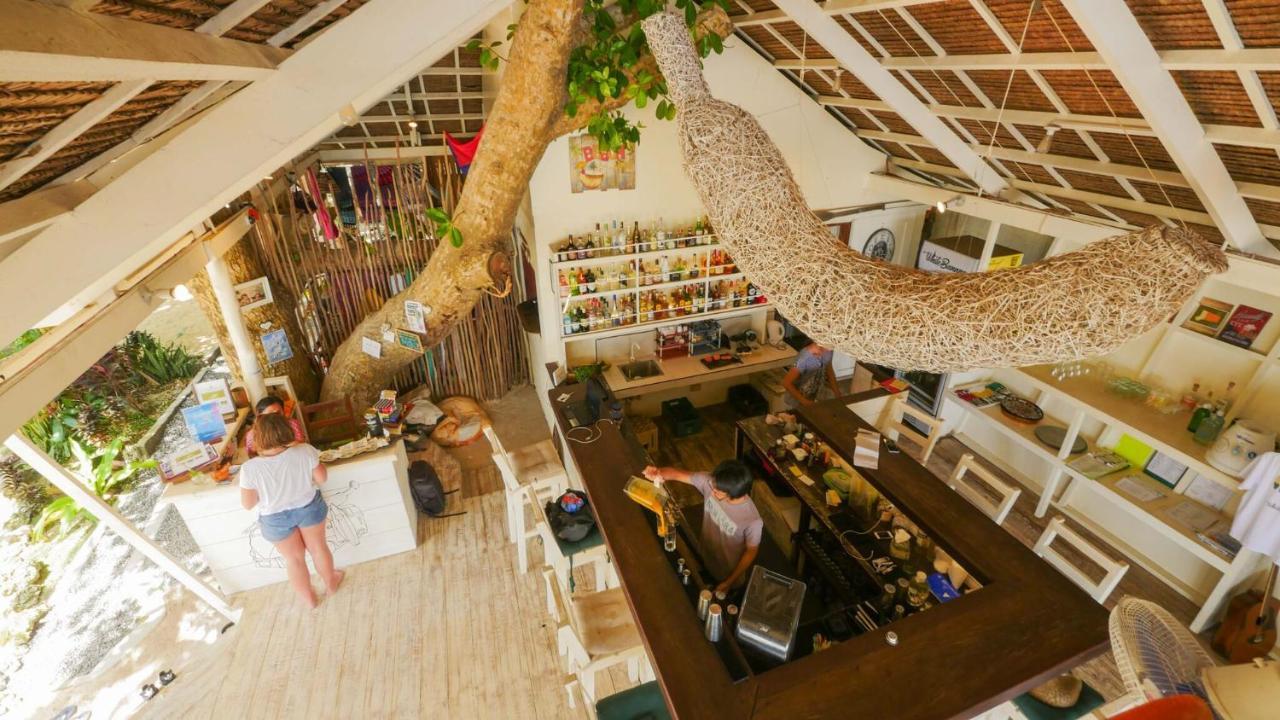 White Banana Beach Club General Luna  Luaran gambar