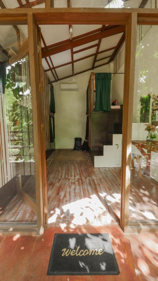 White Banana Beach Club General Luna  Luaran gambar